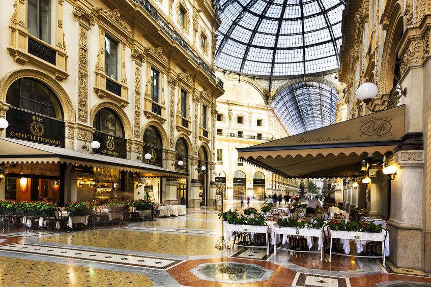 Visit Vittorio Emanuele II gallery in Milan 