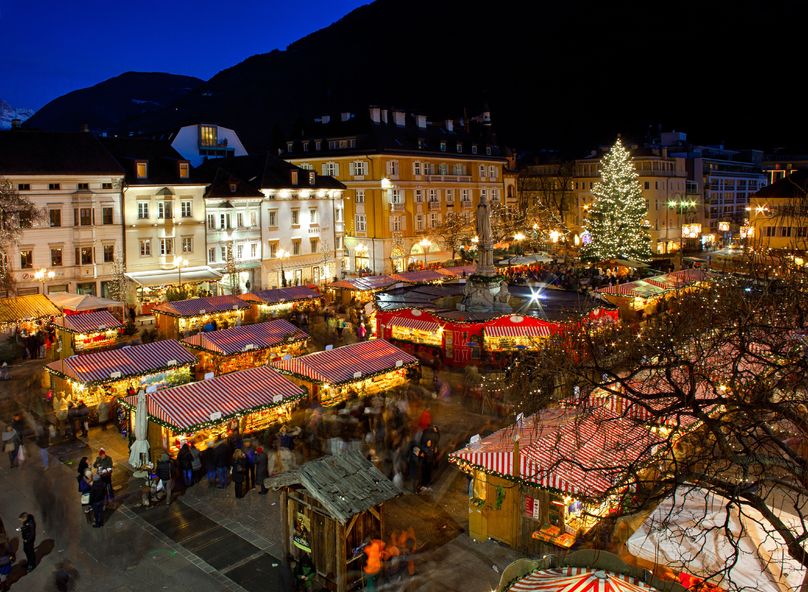7 Best Destinations to Spend Christmas in Italy