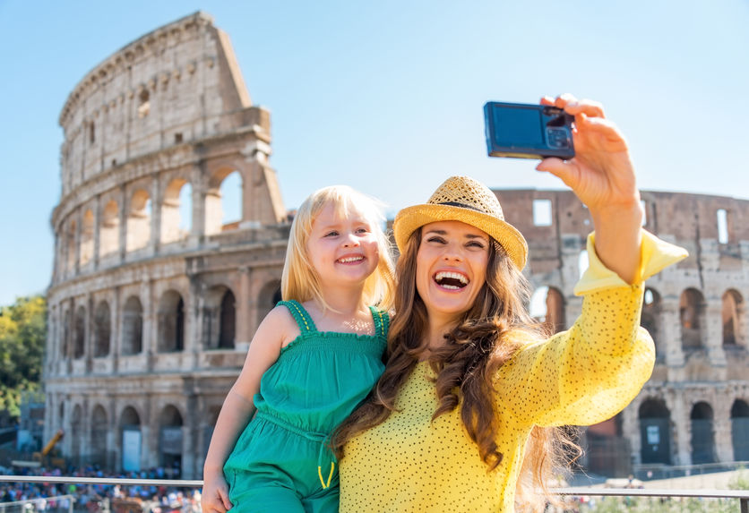 Colosseum , ROME 