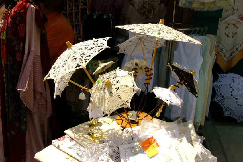 lacemaking in burano venice