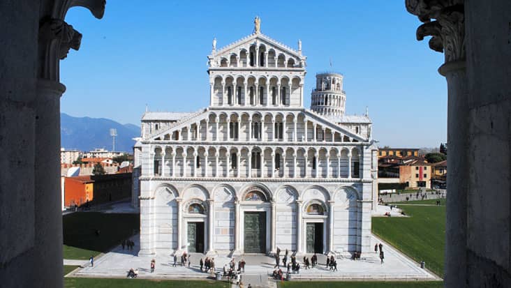 Climbing the tower of Pisa