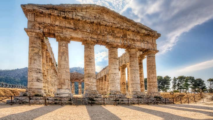 images/tours/cities/segesta-greek-temple.jpg