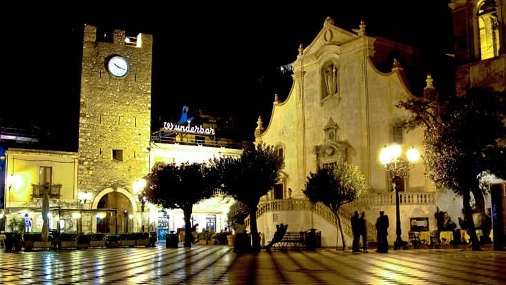 The main square of Taormina by Night