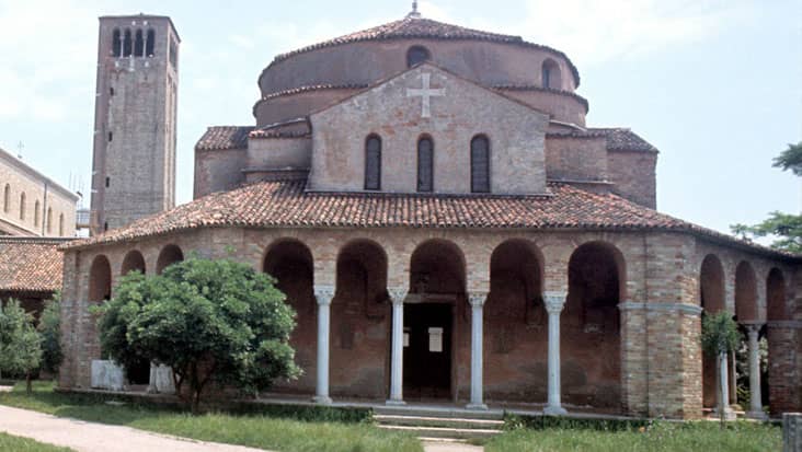 images/tours/cities/torcello-basilica-s-maria-assunta.jpg